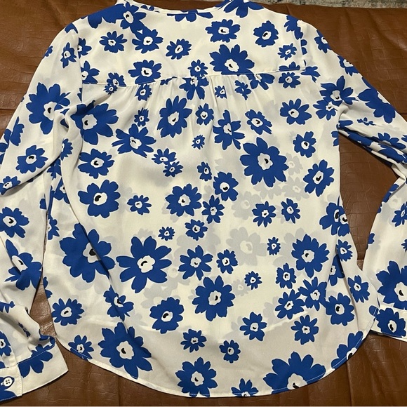 CAbi Blue and White Floral Long Sleeve Blouse - Picture 3 of 6